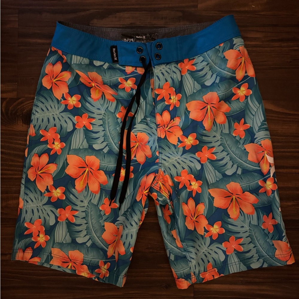 Hurley Blue and Orange Swim Trunks Vibrant Floral Design